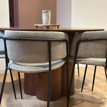 Cocoon Moderne 6 Personnes Au Coeur De Charleville-Mézières