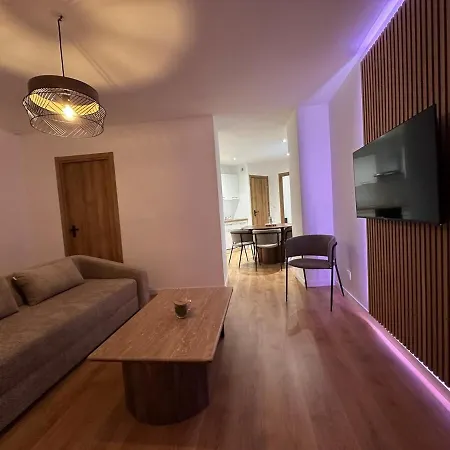 Cocoon Moderne 6 Personnes Au Coeur De Charleville-Mézières