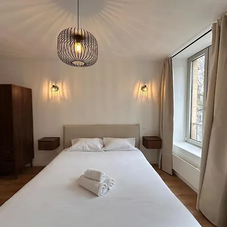 شقة Cocoon Moderne 6 Personnes Au Coeur De Charleville-Mézières