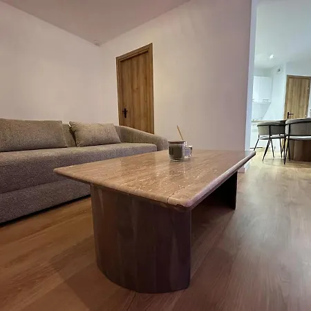 Cocoon Moderne 6 Personnes Au Coeur De * Charleville-Mézières